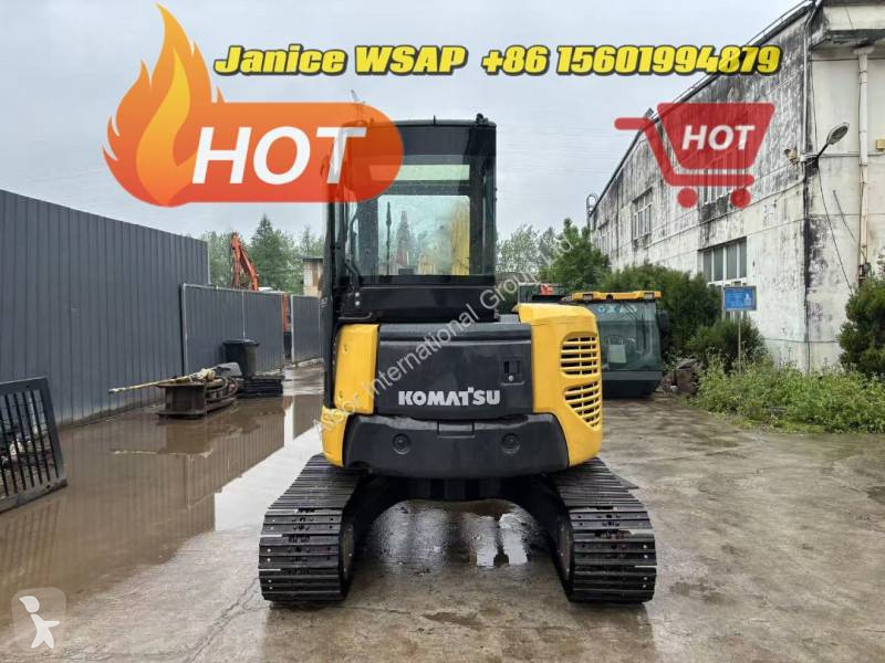 Lopatový nakládač Komatsu