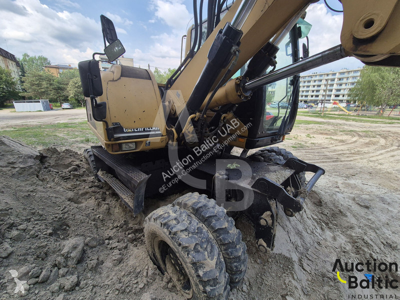 Excavator Caterpillar