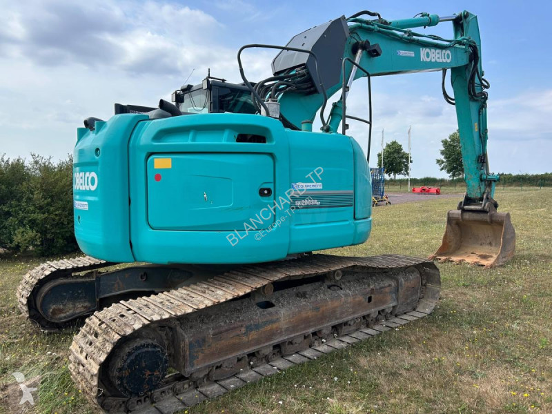 جرافة Kobelco SK230SRLC-3