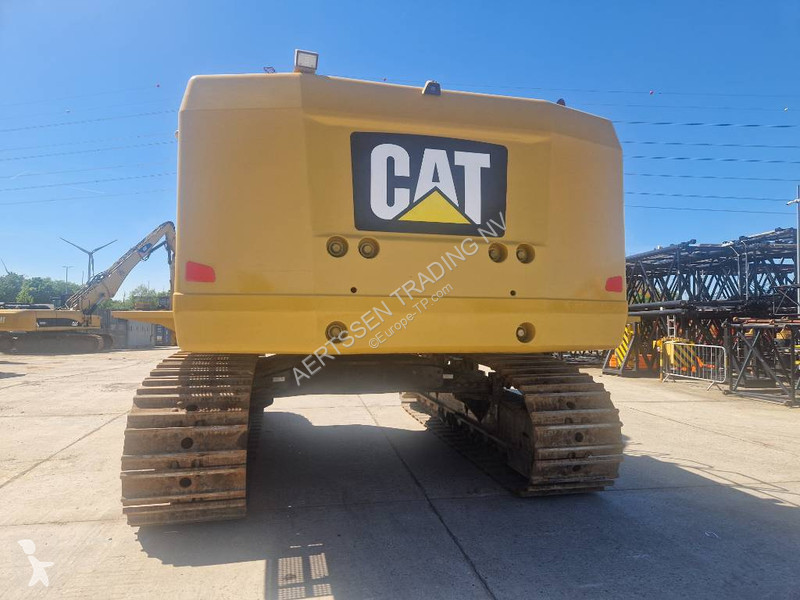جرافة Caterpillar 374FL