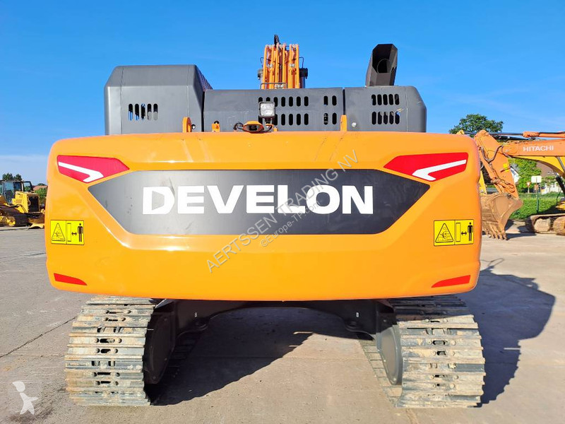Skovl Develon DX300LC-7M (2 Unused units...