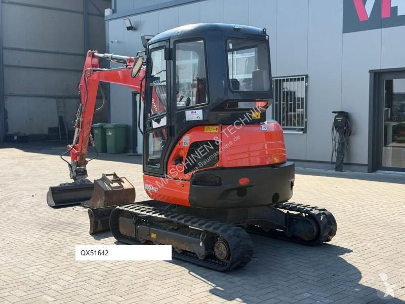 جرافة Kubota U35-3α3