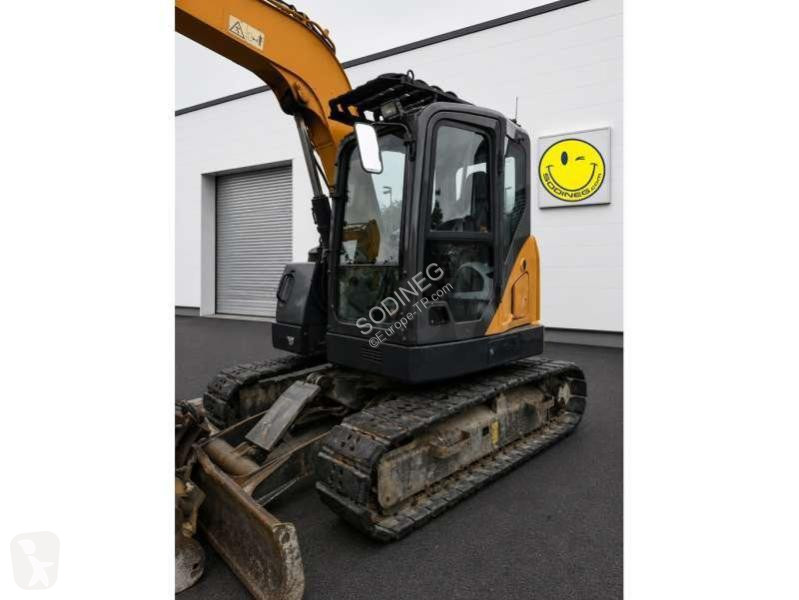 Lopatový nakládač Case CX75C