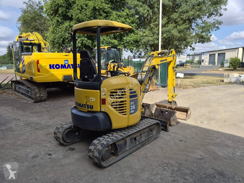 جرافة Komatsu