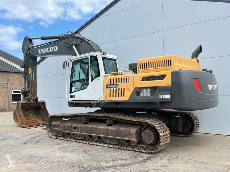 Rýpadlo Volvo - Automatic Greasing / Quick Coupler