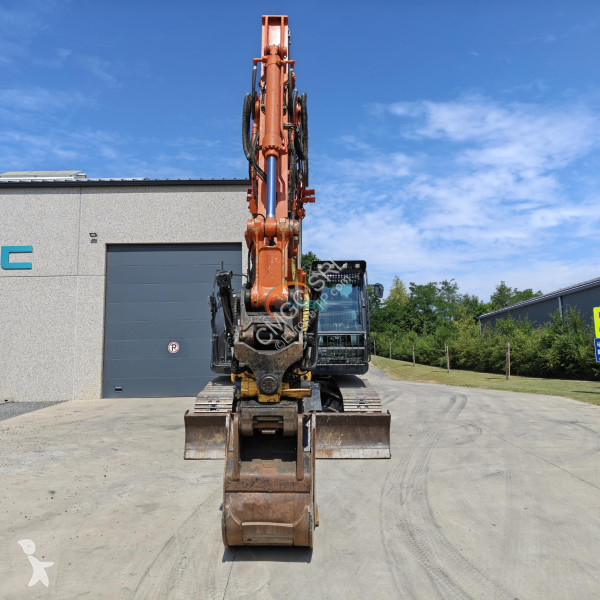 Rýpadlo Hitachi ZX225 USLC6