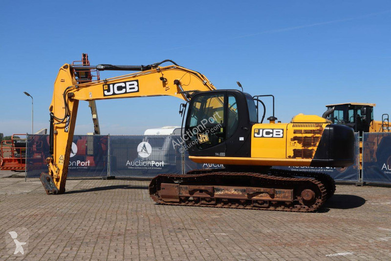 Rýpadlo JCB T4i