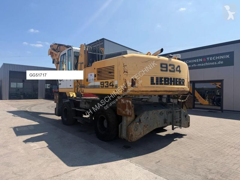جرافة Liebherr