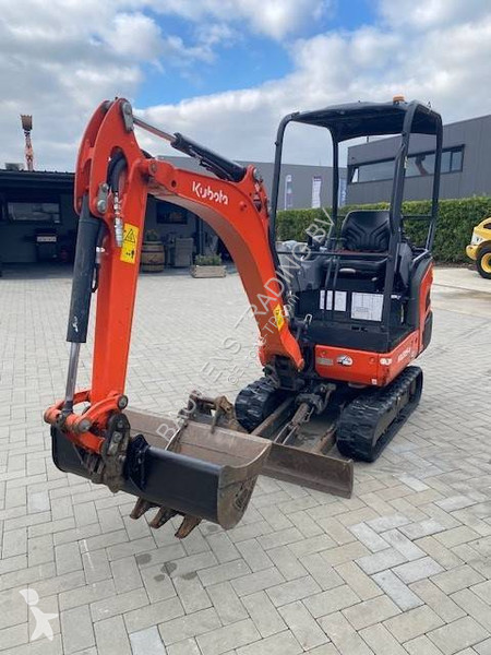 Pelle Kubota KX 015-4