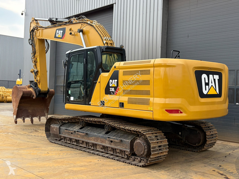 Lopatový nakládač Caterpillar 07A