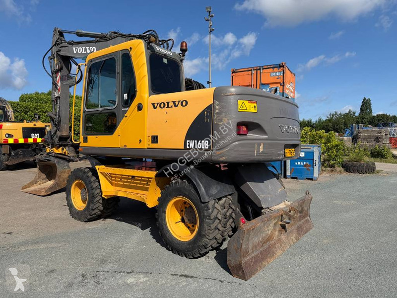 جرافة Volvo with rotortilt