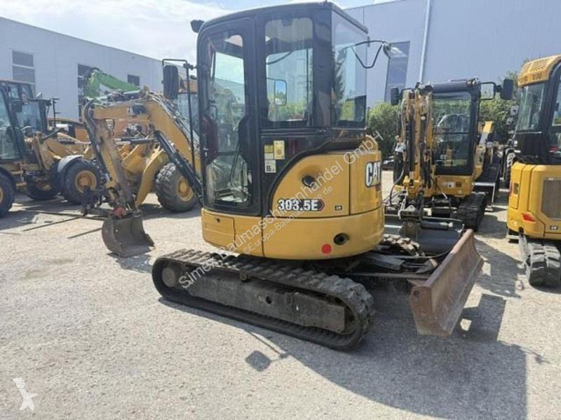 جرافة Caterpillar 3035 CR