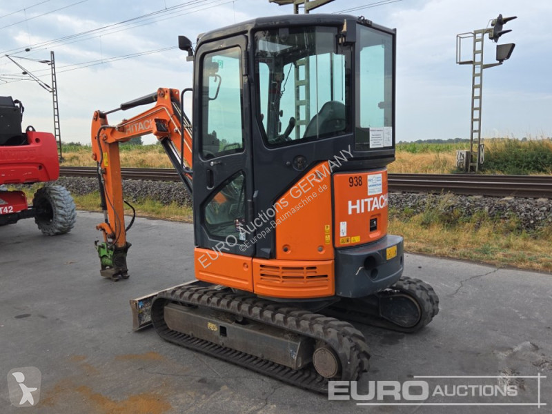 جرافة Hitachi ZX26U-5A CR
