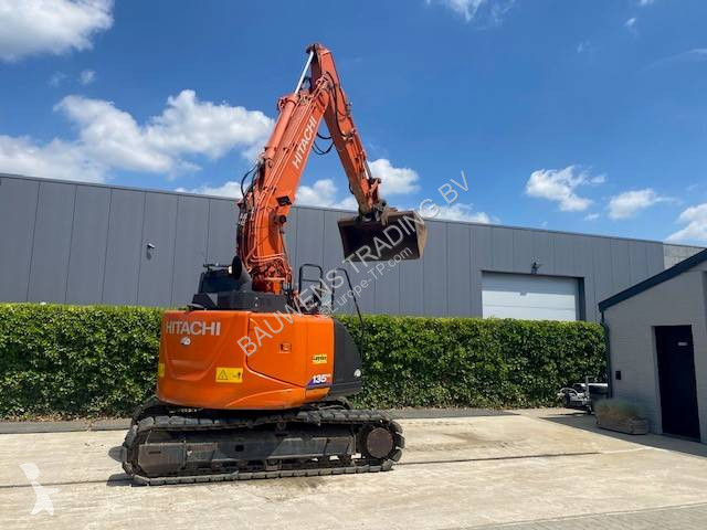 جرافة Hitachi US6