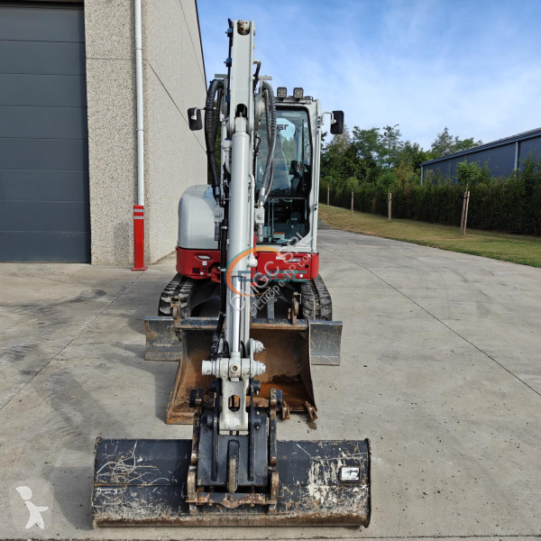 Rýpadlo Takeuchi TB335R