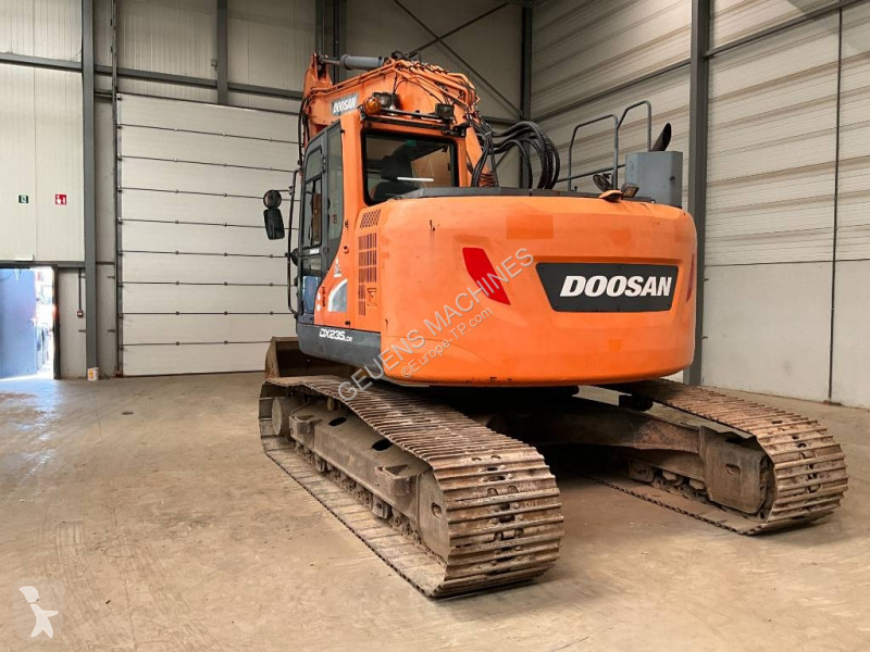 جرافة Doosan LCR5