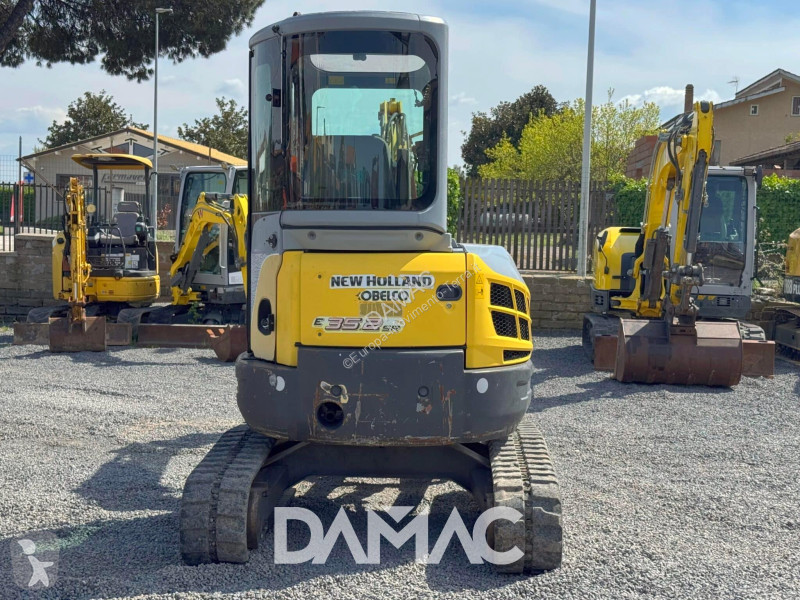 Rýpadlo New Holland E35.2SR