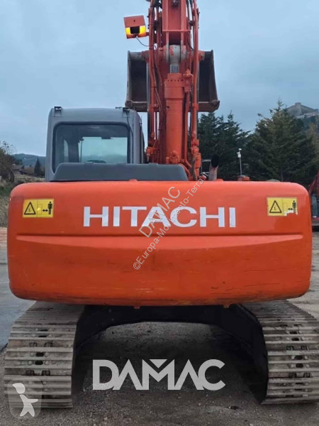 جرافة Hitachi