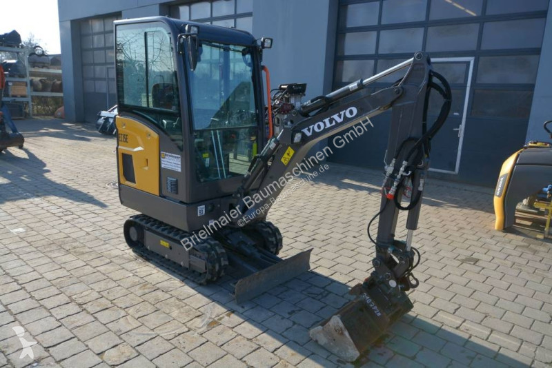 Rýpadlo Volvo EC 15 E