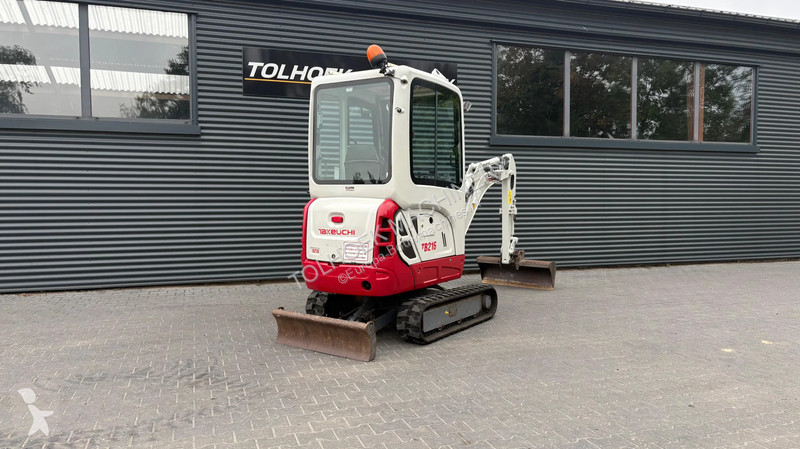 Koparka Takeuchi TB 216
