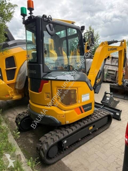 Экскаватор LiuGong 9027 FZTS MIETE / RENTAL...