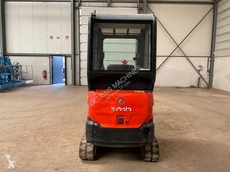 جرافة Kubota 0164