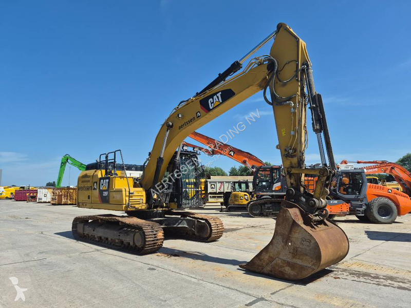 جرافة Caterpillar FL