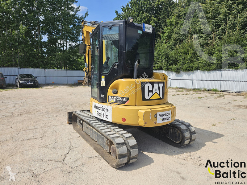 جرافة Caterpillar .5E2