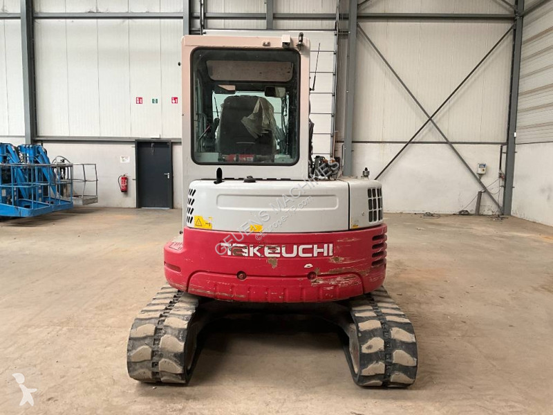 Lopatový nakládač Takeuchi