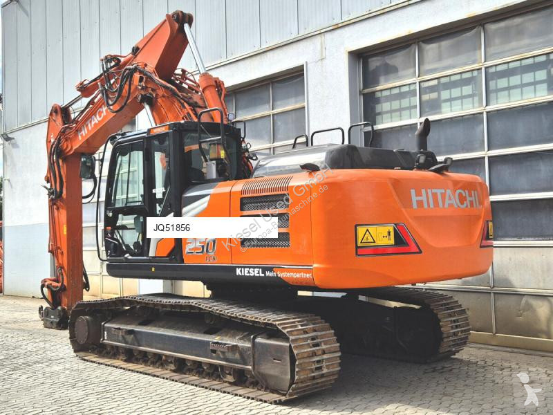 جرافة Hitachi 7