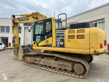 Komatsu PC210LC-11