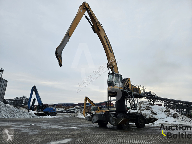 Liebherr A 944 C HD Litronic excavator