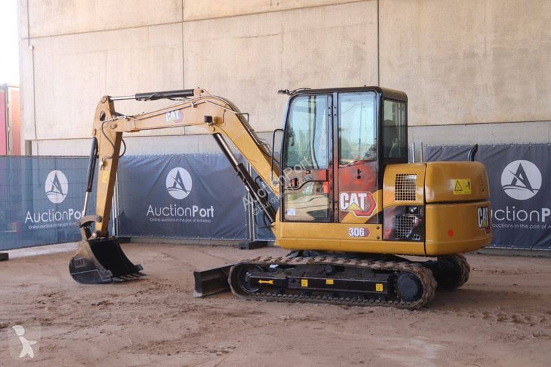 Excavator Caterpillar D