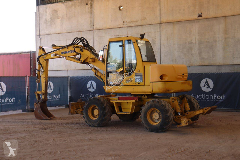 Komatsu 110R excavator