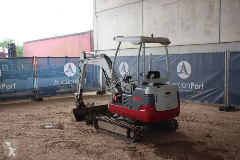Excavator Takeuchi TB219