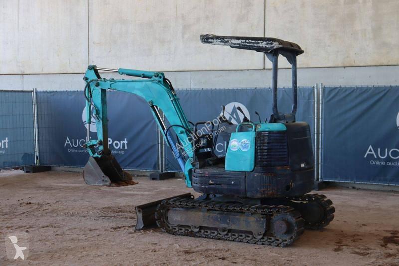 Excavator Takeuchi TB20R
