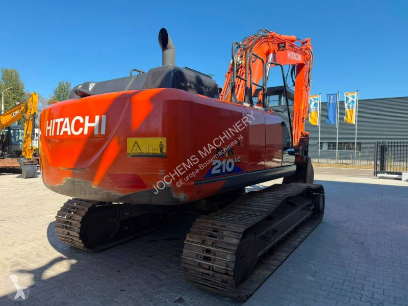 Excavator Hitachi LC6