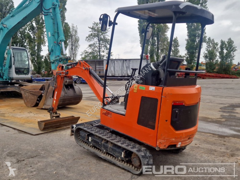 Экскаватор JCB 19C-1 E