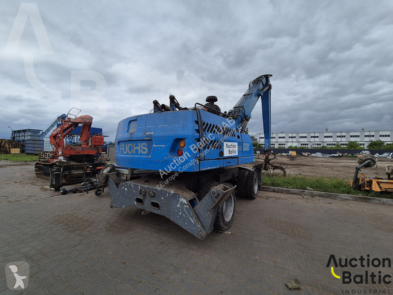 Excavator Terex
