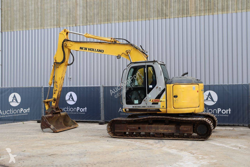 Багер New Holland Kobelco 2