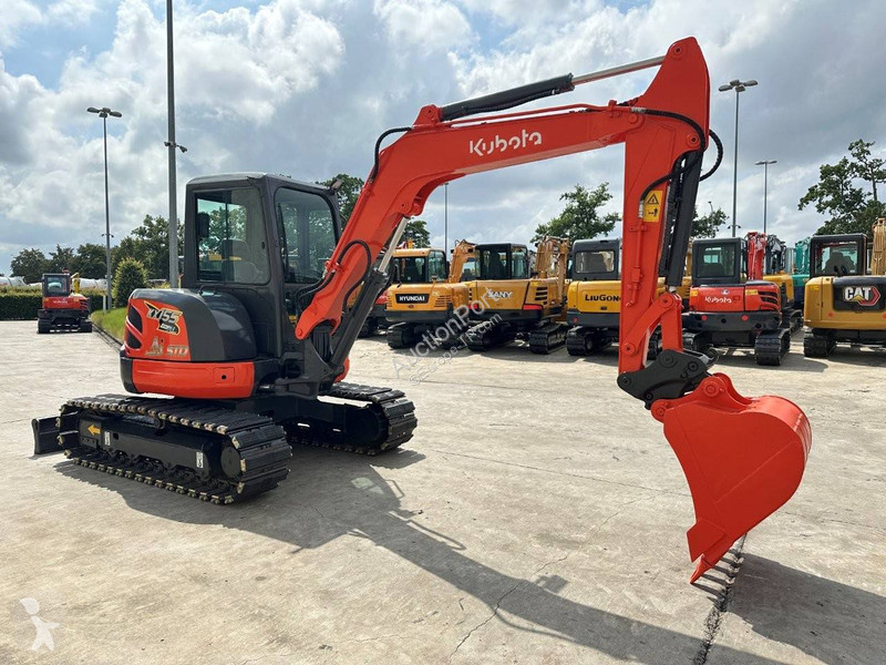 Excavadora Kubota KX155-3SZ