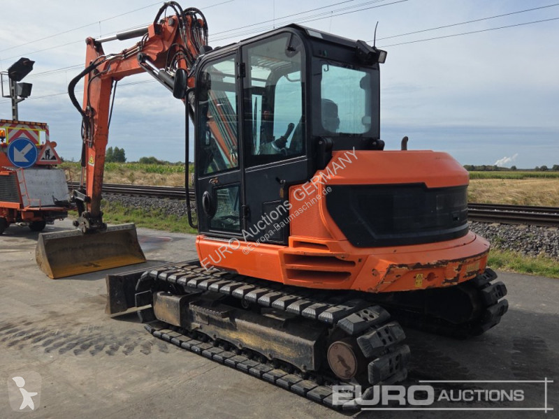 Excavadora JCB 86C-1