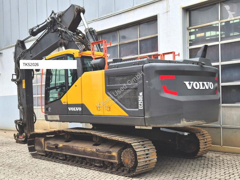 Pelle Volvo 0ENL