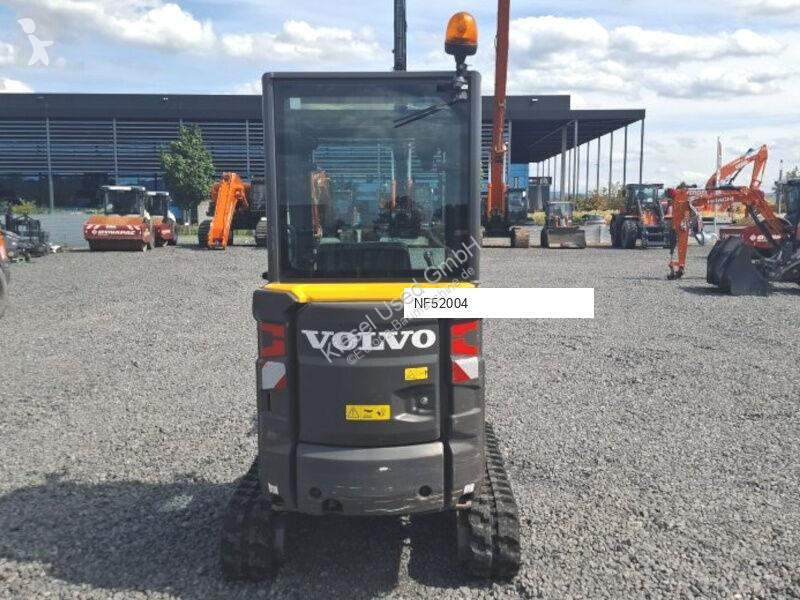 Pelle Volvo EC18E