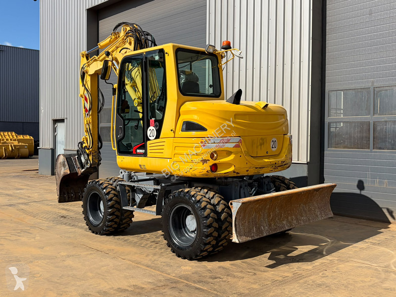 Pelle Takeuchi TB295W-1