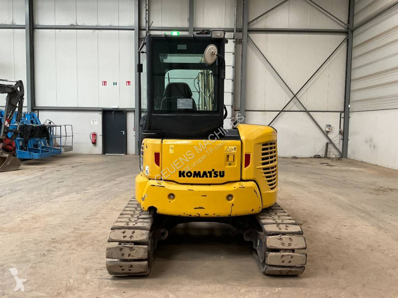 Excavadora Komatsu MR5