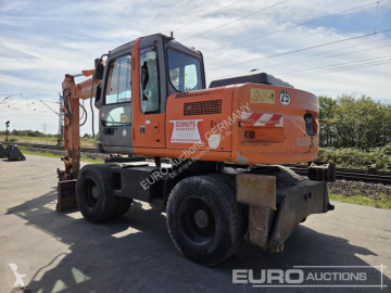 Excavadora de ruedas Hitachi
