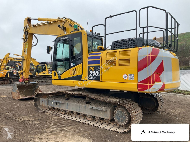 Pelle Komatsu 11
