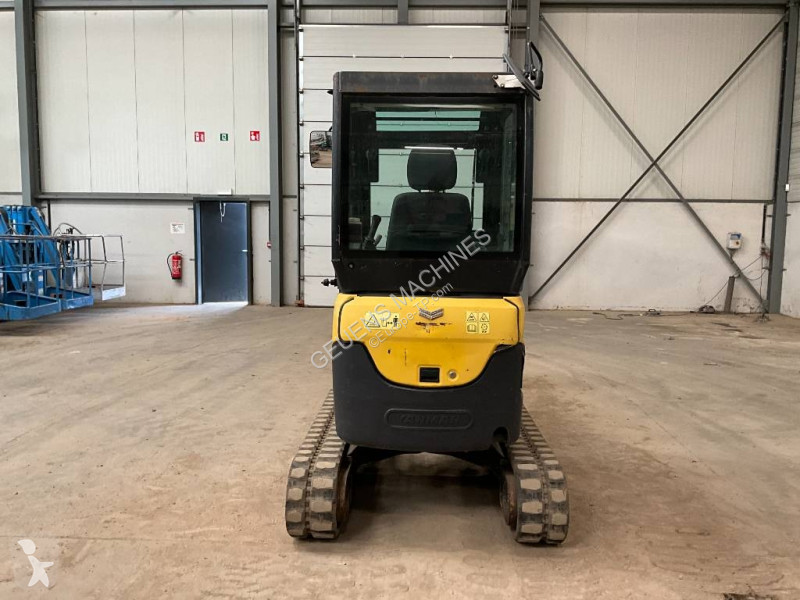 Excavadora Yanmar SV 22