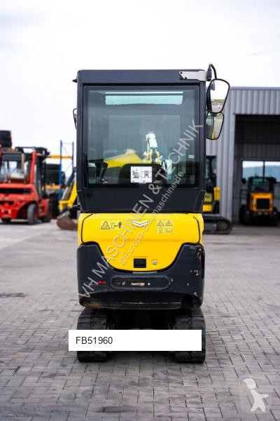 Багер Yanmar SV16